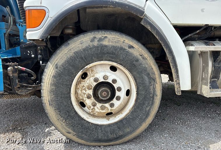 image for item EC4365 2007 Sterling L7500 sewer jetter truck