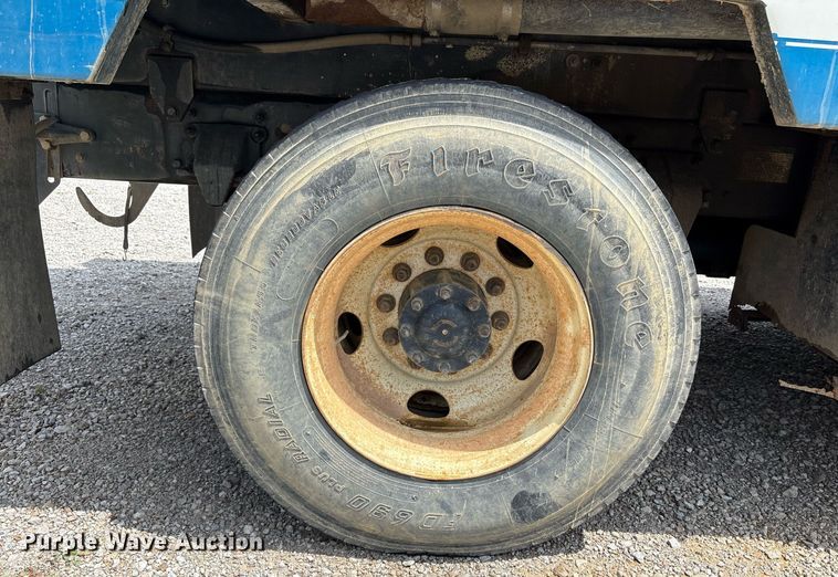 image for item EC4365 2007 Sterling L7500 sewer jetter truck