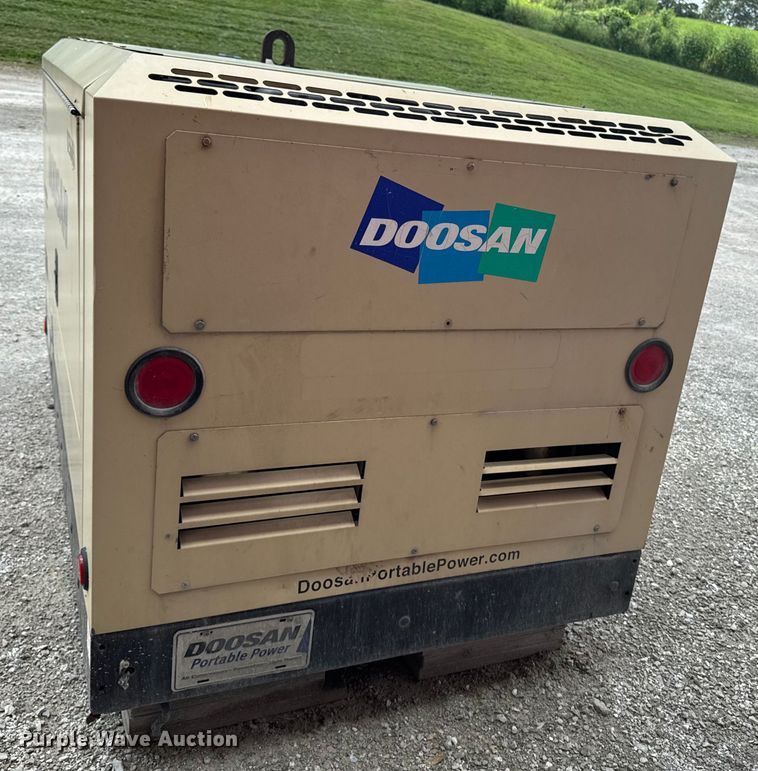 image for item ED1477 Doosan P425 HP375 Air compressor