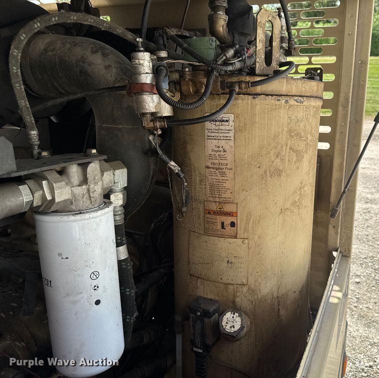 image for item ED1477 Doosan P425 HP375 Air compressor