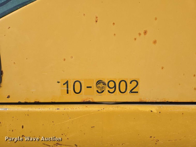 image for item ED2151 2008 Caterpillar 330D L excavator