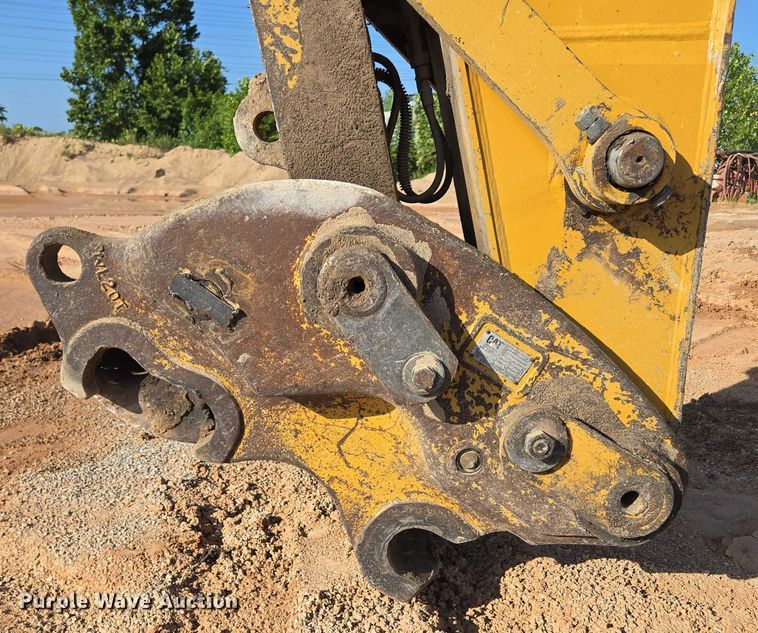 image for item ED2151 2008 Caterpillar 330D L excavator