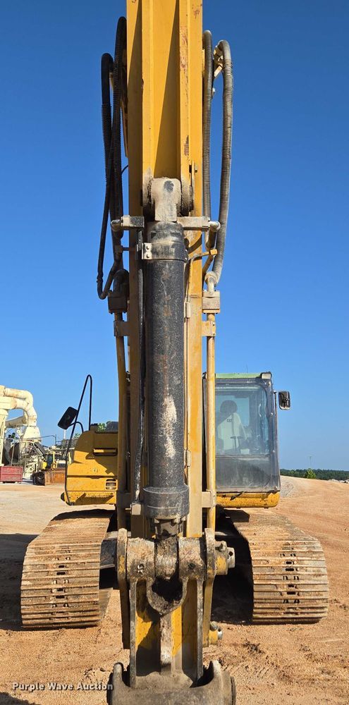 image for item ED2151 2008 Caterpillar 330D L excavator