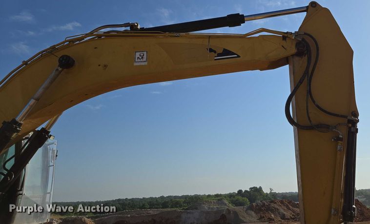 image for item ED2151 2008 Caterpillar 330D L excavator