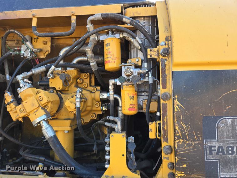 image for item ED2151 2008 Caterpillar 330D L excavator