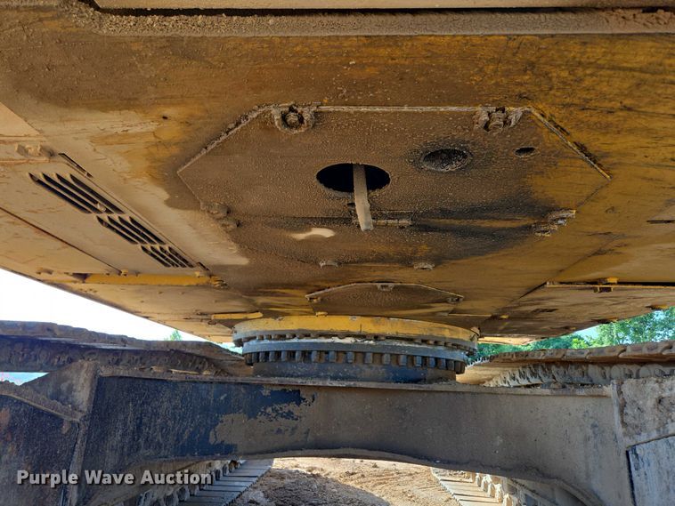 image for item ED2151 2008 Caterpillar 330D L excavator