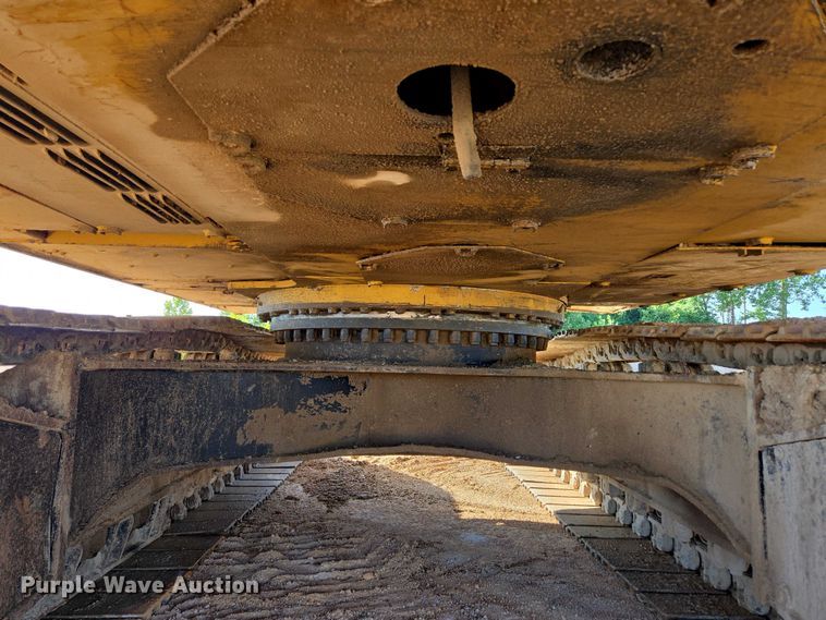 image for item ED2151 2008 Caterpillar 330D L excavator