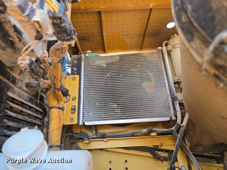 image for item ED2151 2008 Caterpillar 330D L excavator