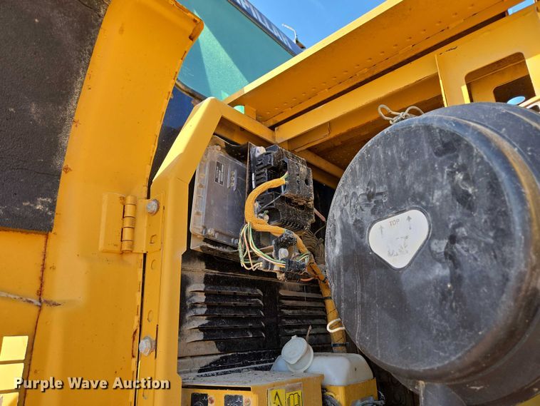 image for item ED2151 2008 Caterpillar 330D L excavator