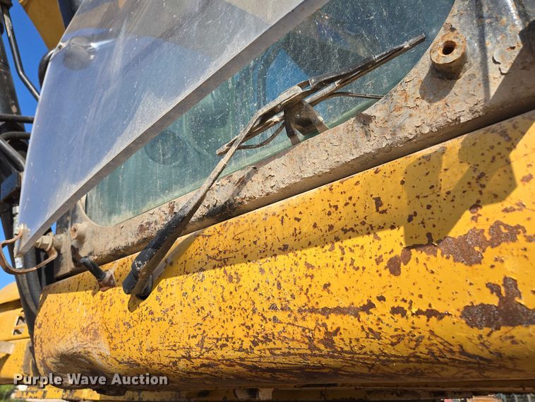 image for item ED2151 2008 Caterpillar 330D L excavator