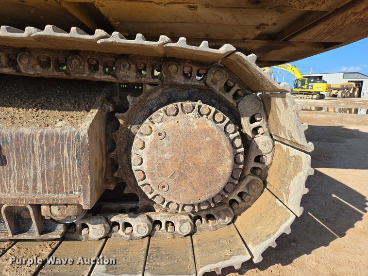 image for item ED2151 2008 Caterpillar 330D L excavator