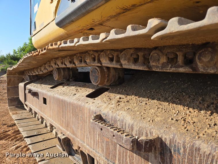 image for item ED2151 2008 Caterpillar 330D L excavator