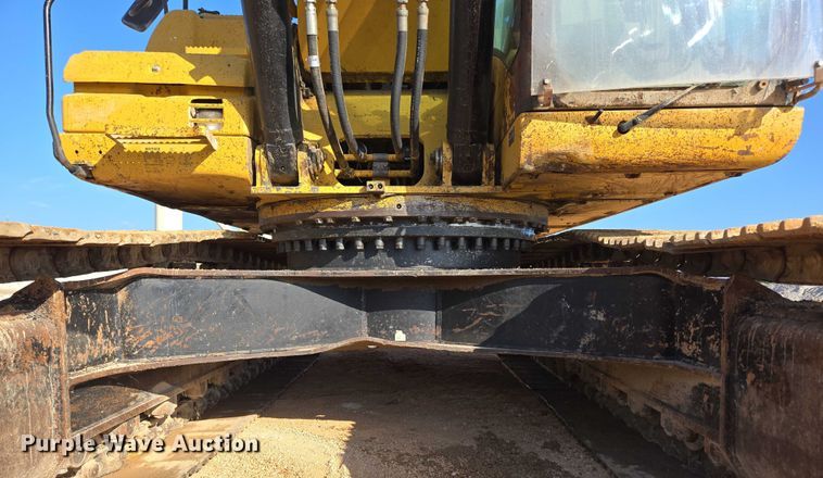 image for item ED2151 2008 Caterpillar 330D L excavator