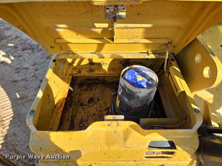 image for item ED2151 2008 Caterpillar 330D L excavator