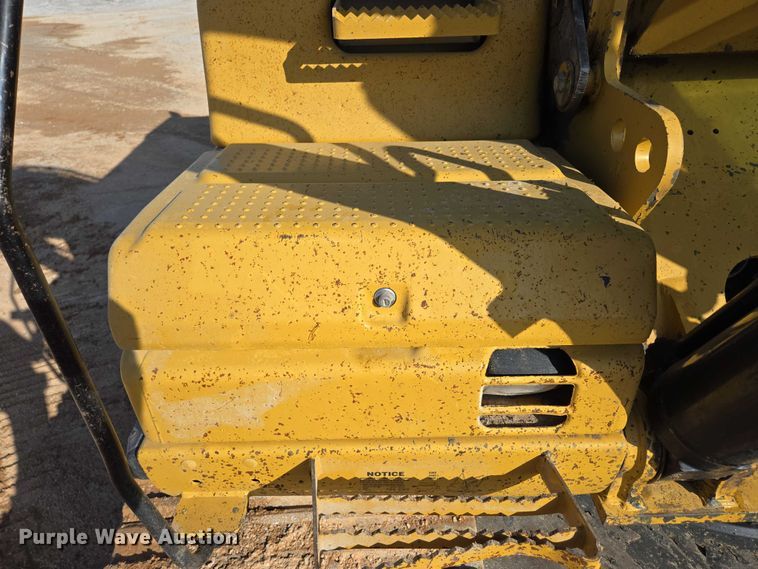 image for item ED2151 2008 Caterpillar 330D L excavator