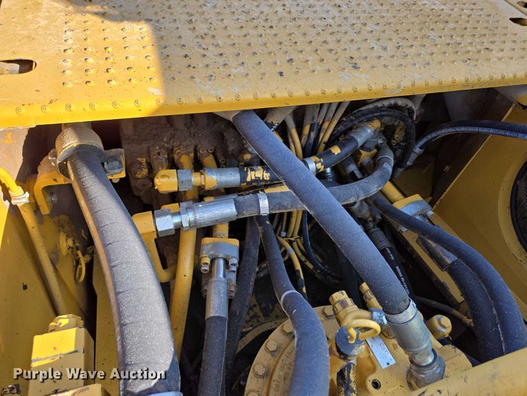 image for item ED2151 2008 Caterpillar 330D L excavator