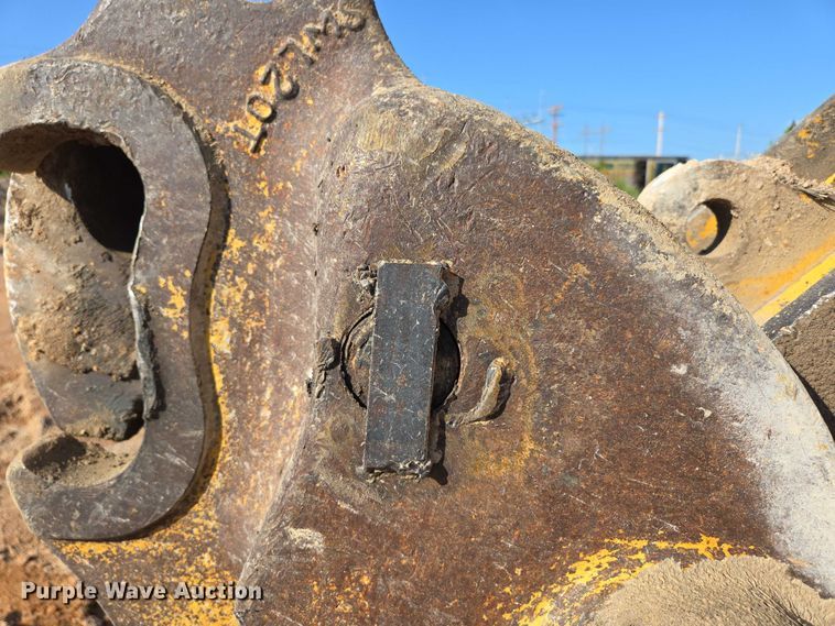 image for item ED2151 2008 Caterpillar 330D L excavator