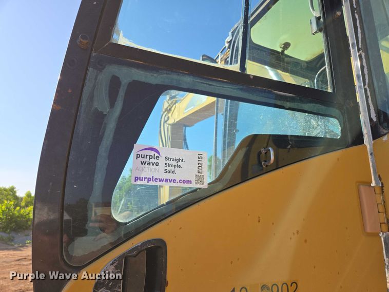 image for item ED2151 2008 Caterpillar 330D L excavator