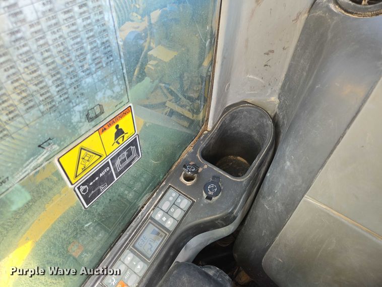 image for item ED2151 2008 Caterpillar 330D L excavator