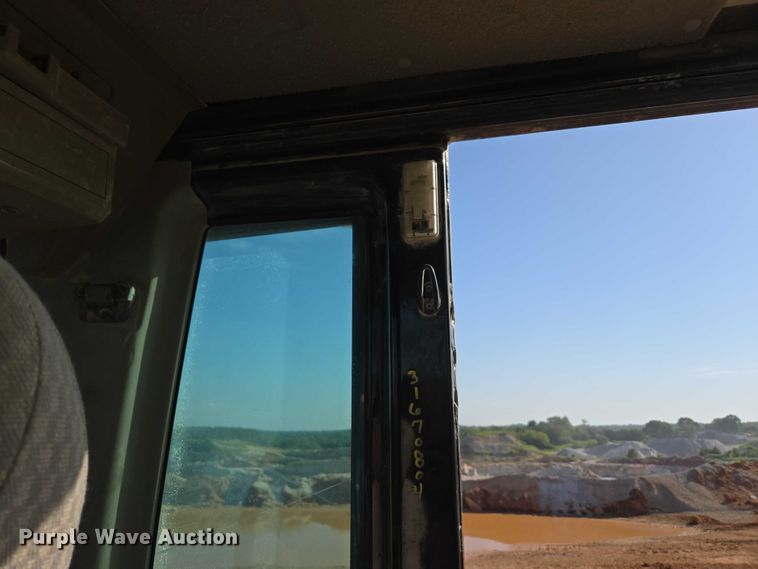 image for item ED2151 2008 Caterpillar 330D L excavator