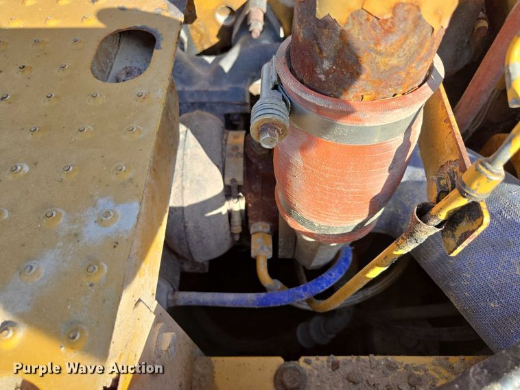 image for item ED2151 2008 Caterpillar 330D L excavator