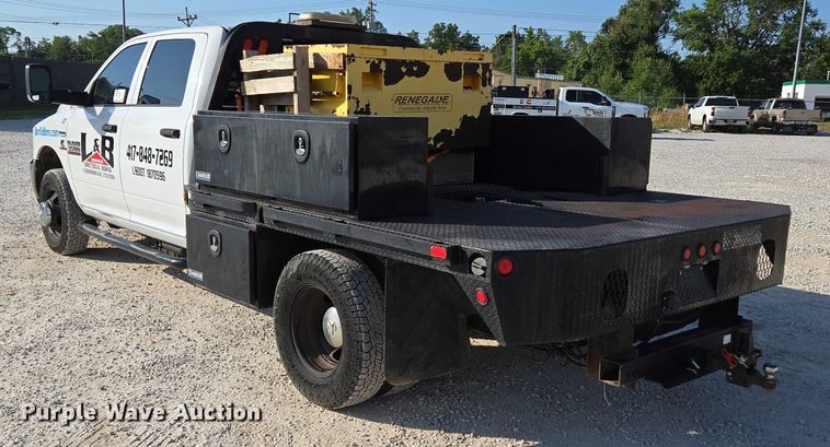 image for item ED2170 2015 Dodge Ram 3500 Crew Cab flatbed pickup truck