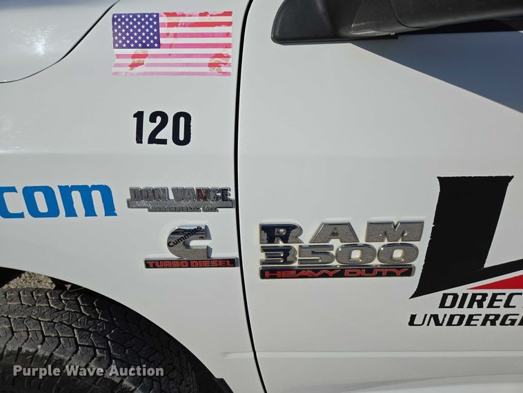 image for item ED2170 2015 Dodge Ram 3500 Crew Cab flatbed pickup truck