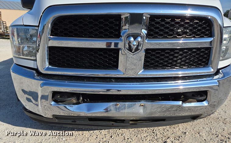 image for item ED2170 2015 Dodge Ram 3500 Crew Cab flatbed pickup truck