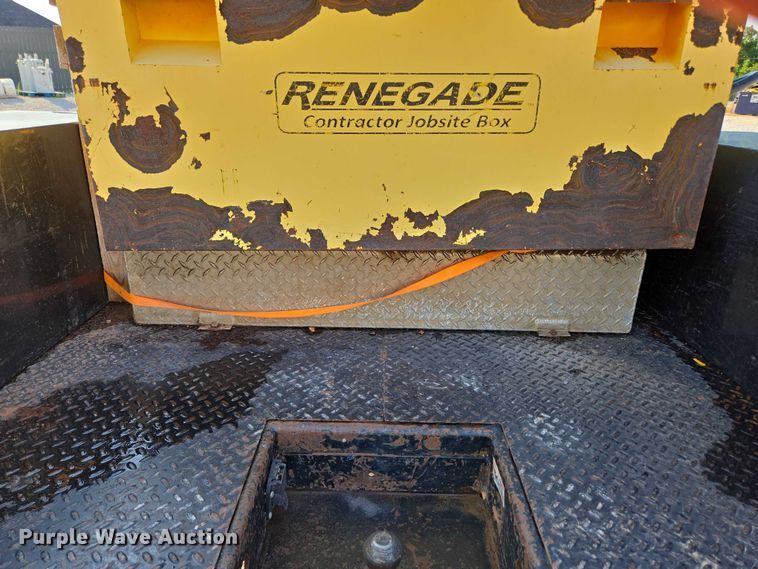 image for item ED2170 2015 Dodge Ram 3500 Crew Cab flatbed pickup truck