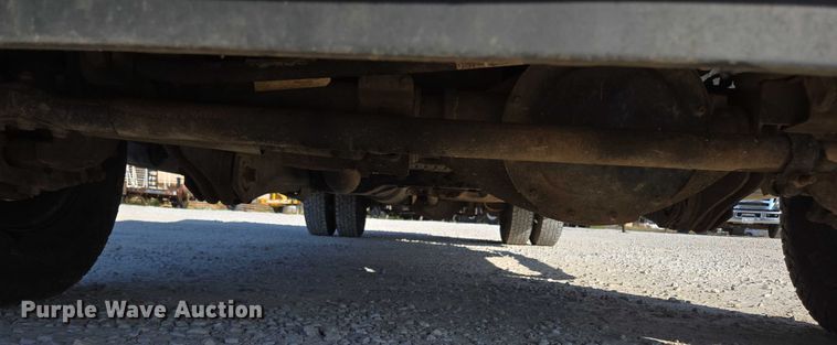 image for item ED2170 2015 Dodge Ram 3500 Crew Cab flatbed pickup truck