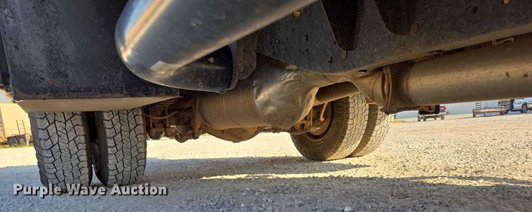 image for item ED2170 2015 Dodge Ram 3500 Crew Cab flatbed pickup truck