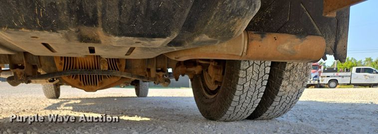 image for item ED2170 2015 Dodge Ram 3500 Crew Cab flatbed pickup truck