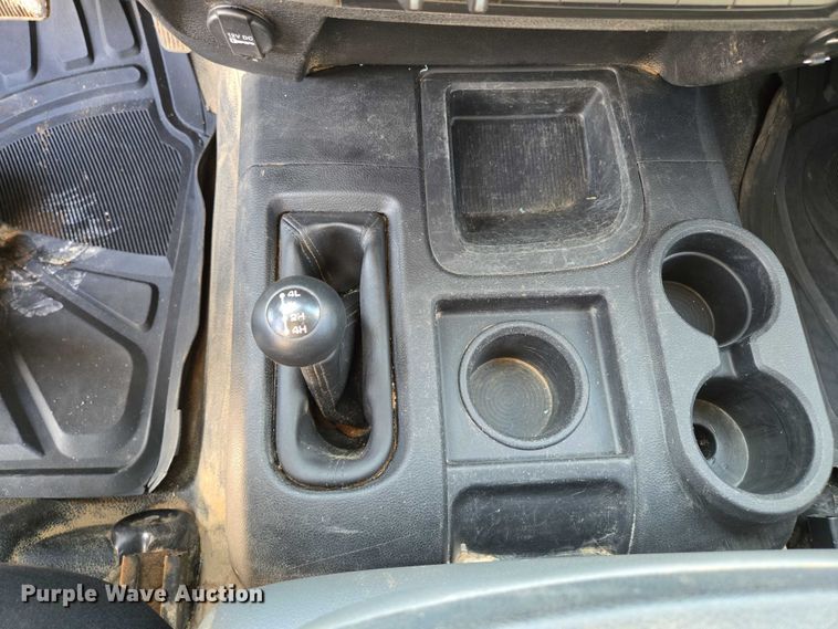 image for item ED2170 2015 Dodge Ram 3500 Crew Cab flatbed pickup truck