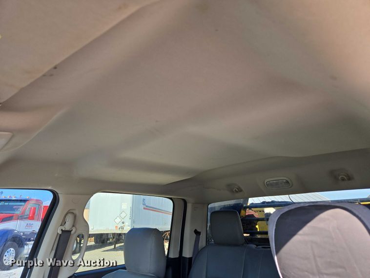 image for item ED2170 2015 Dodge Ram 3500 Crew Cab flatbed pickup truck