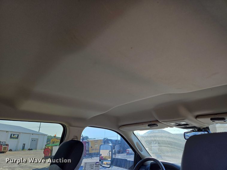 image for item ED2170 2015 Dodge Ram 3500 Crew Cab flatbed pickup truck