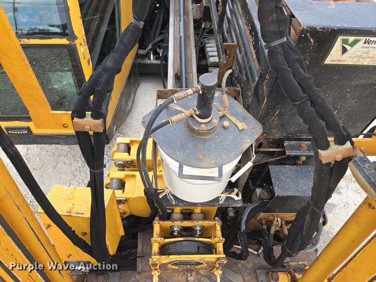 image for item ED2171 2016 Vermeer D24X40III directional boring unit with 2015 Ford F650 flatbed truck and 2021 Norstar equipment trailer