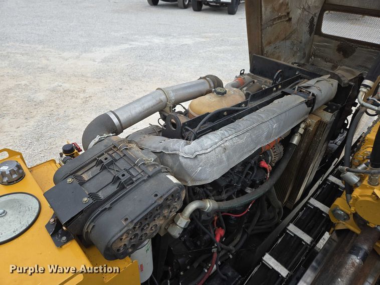 image for item ED2171 2016 Vermeer D24X40III directional boring unit with 2015 Ford F650 flatbed truck and 2021 Norstar equipment trailer