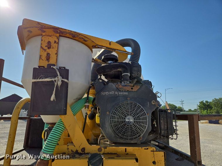 image for item ED2171 2016 Vermeer D24X40III directional boring unit with 2015 Ford F650 flatbed truck and 2021 Norstar equipment trailer