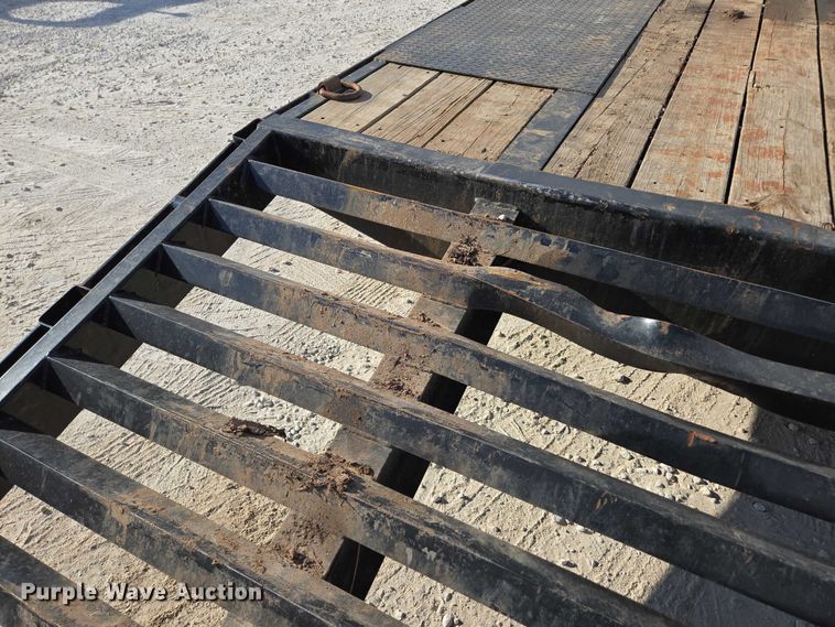 image for item ED2171 2016 Vermeer D24X40III directional boring unit with 2015 Ford F650 flatbed truck and 2021 Norstar equipment trailer