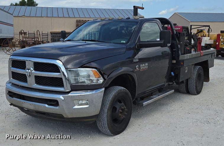2016 DODGE Ram 3500