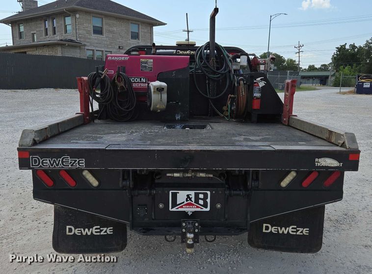 image for item ED2174 2016 Dodge Ram 3500 flatbed pickup truck