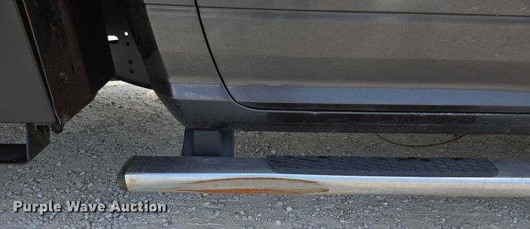 image for item ED2174 2016 Dodge Ram 3500 flatbed pickup truck