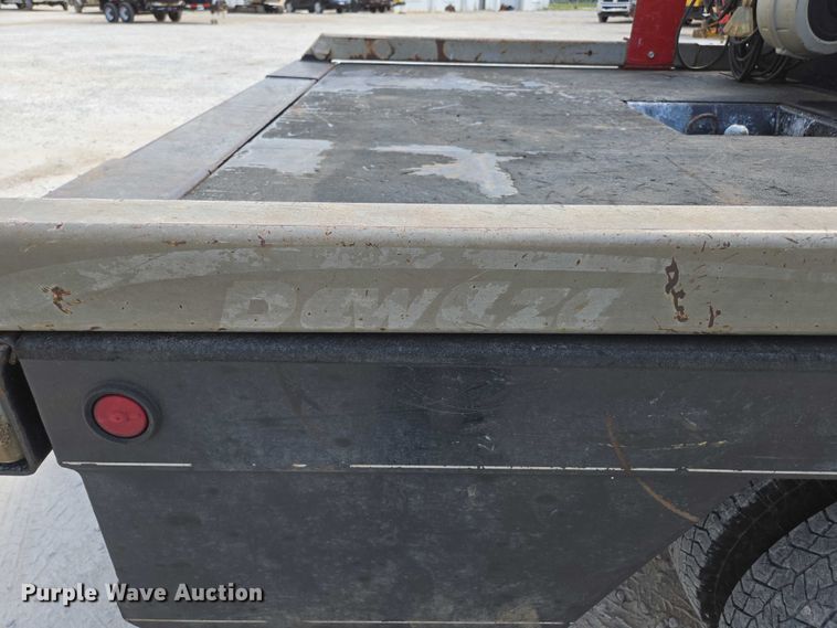 image for item ED2174 2016 Dodge Ram 3500 flatbed pickup truck