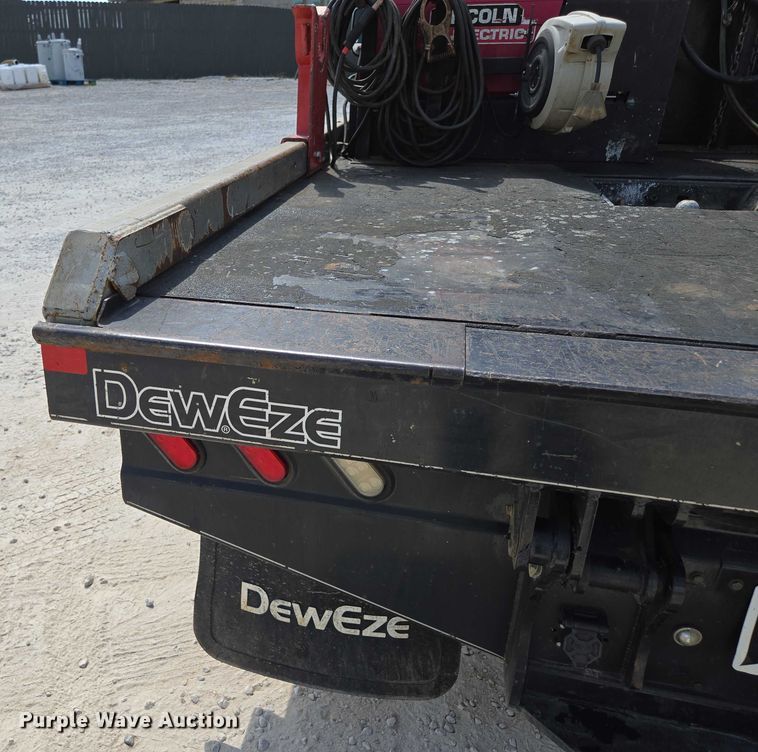 image for item ED2174 2016 Dodge Ram 3500 flatbed pickup truck