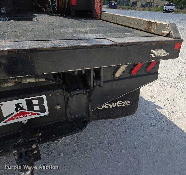 image for item ED2174 2016 Dodge Ram 3500 flatbed pickup truck