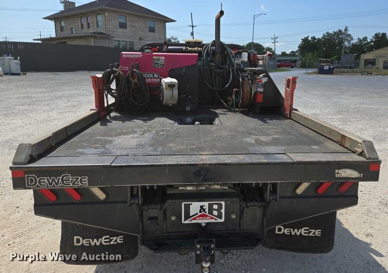 image for item ED2174 2016 Dodge Ram 3500 flatbed pickup truck