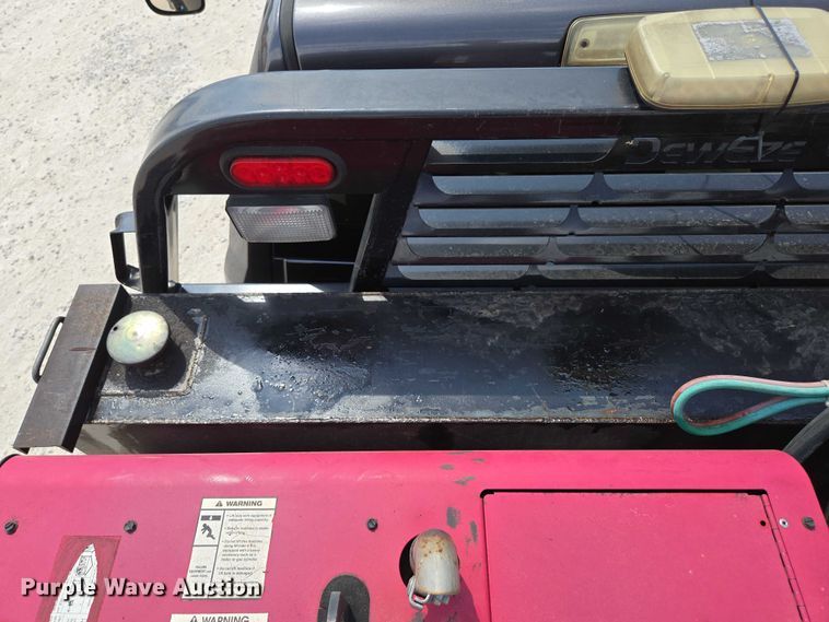 image for item ED2174 2016 Dodge Ram 3500 flatbed pickup truck