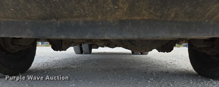 image for item ED2174 2016 Dodge Ram 3500 flatbed pickup truck