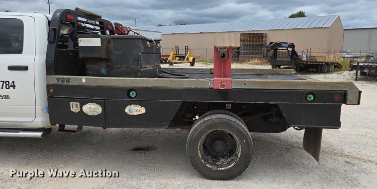 image for item ED2175 2015 Dodge Ram 4500 Crew Cab flatbed truck