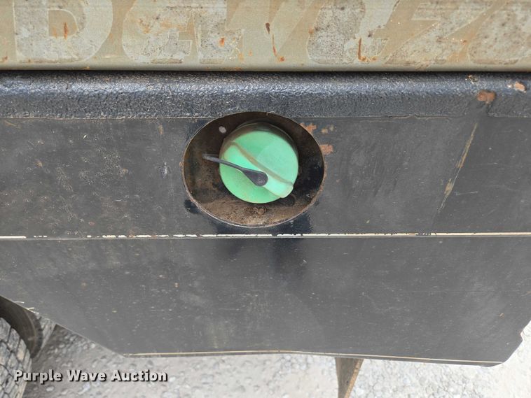 image for item ED2175 2015 Dodge Ram 4500 Crew Cab flatbed truck